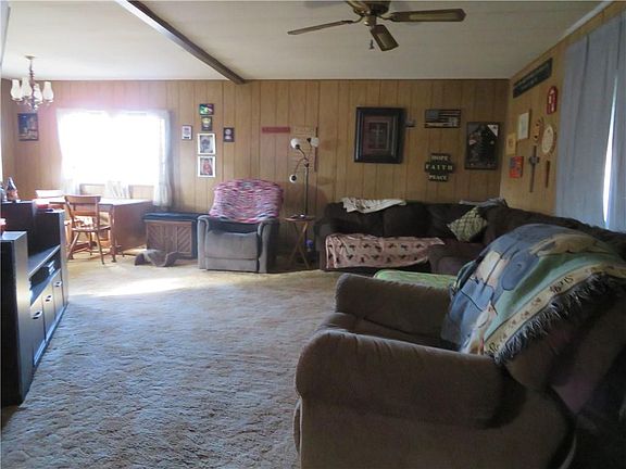 4th image of 410 S Hospital Dr
