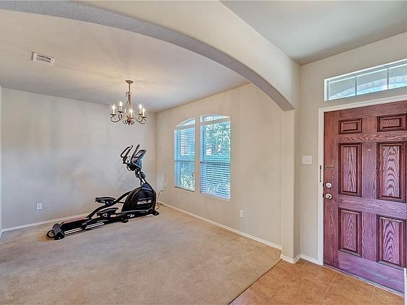 4th image of 5000 Del Rey Cir