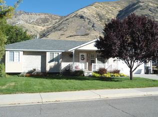 1395 E 150 S, Springville, UT 84663
