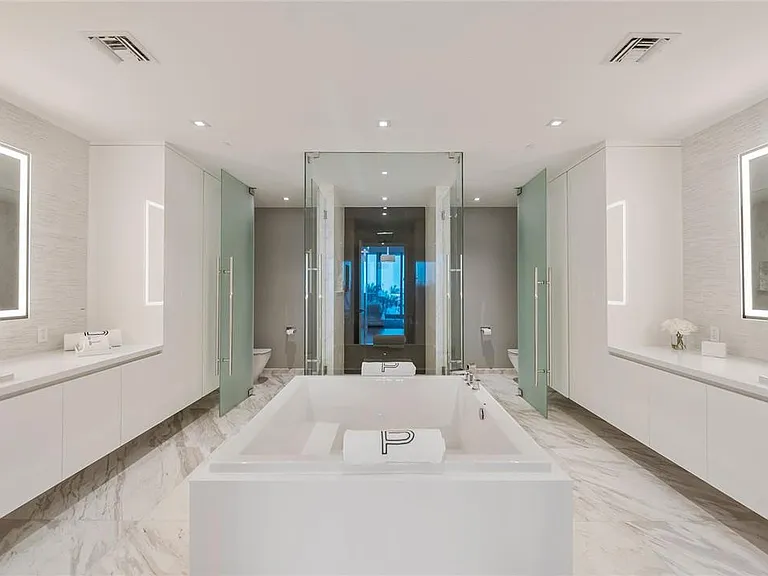 701 N Fort Lauderdale Beach Blvd #602 — Photo 8