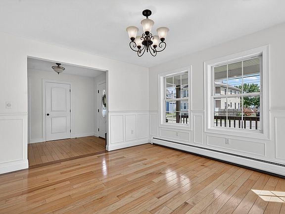 4th image of 75 McDuffie Street