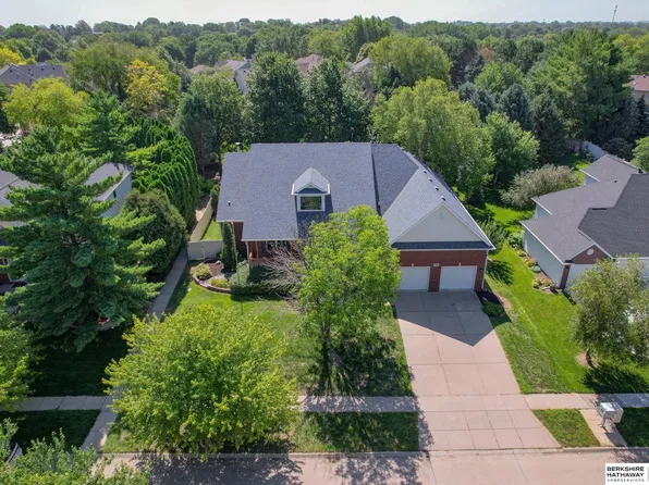 3420 S 79th St, Lincoln, NE 68506