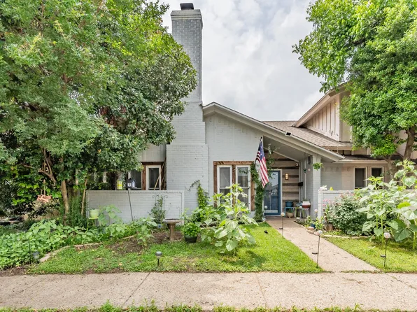 2216 Brigadoon Ct, Arlington, TX 76013