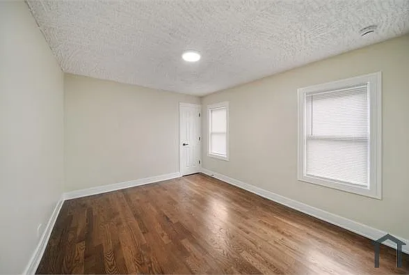 11743 S Princeton Ave — Photo 7