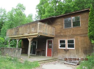 42 Quarry St, Hoosick Falls, NY 12090