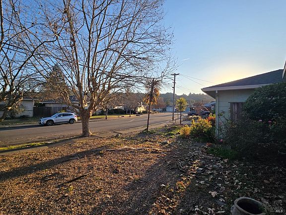 4th image of 2543 Tuscan Drive