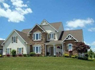 116 Livia Ln, Wrightsville, PA 17368