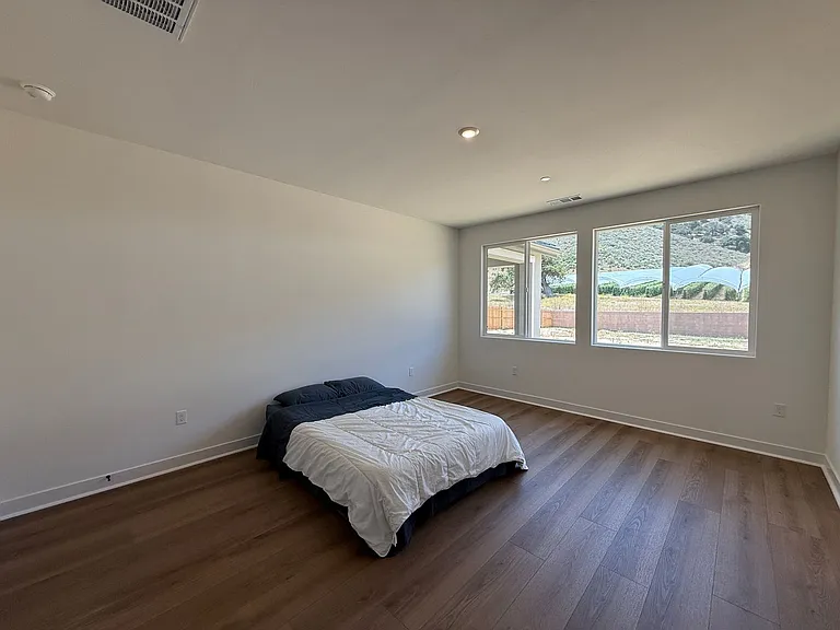 156 Coiner St — Photo 22