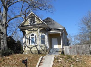 214 21st St, McComb, MS 39648