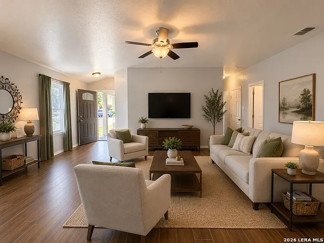 3 bed, 2.0 bath, 1451 sqft, $1,700 — Photo 4