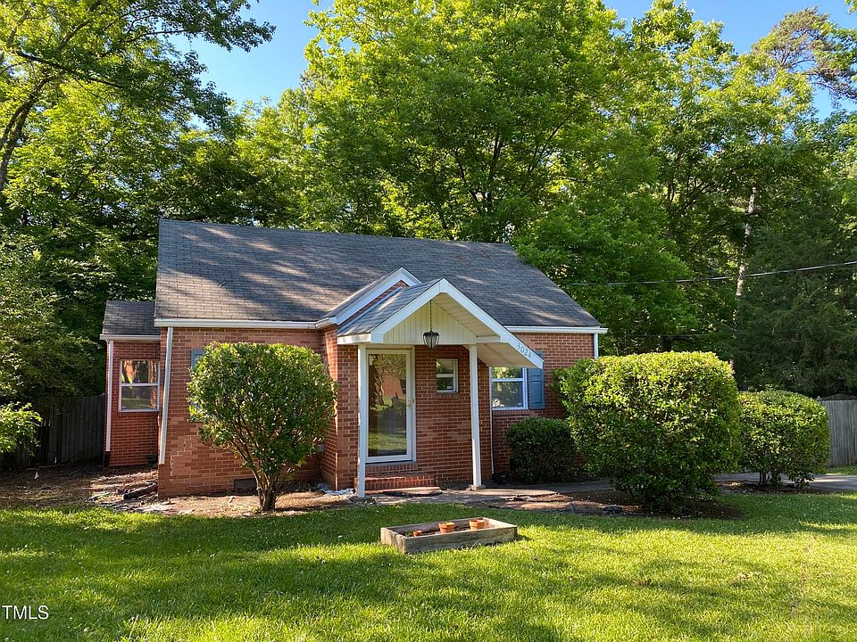 1st image of 3024 University Dr