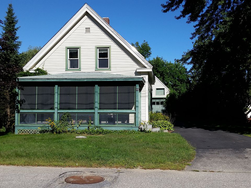 House with attached barn