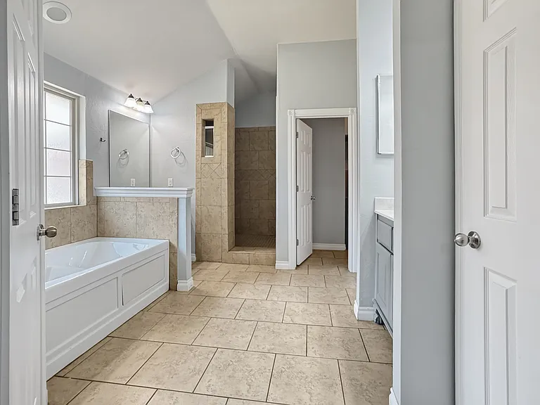 2912 Tara Ln — Photo 22