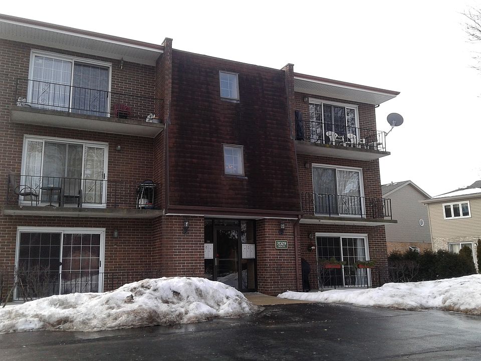 1st image of 7029 167th St APT 4S