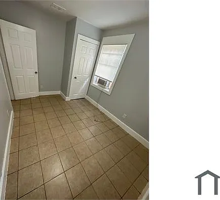 2540 Moncrief Rd — Photo 6