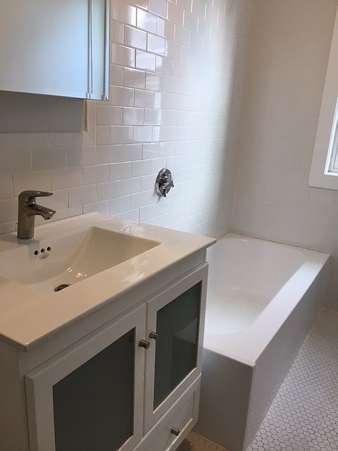 2nd image of 28 Pearl Ave