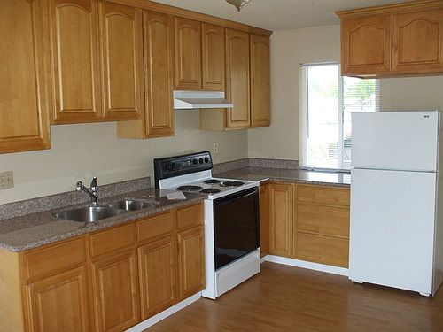 3rd image of 1149 Roewill Dr APT 8