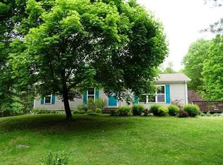 1295 Jackson Corners Rd, Red Hook, NY 12571