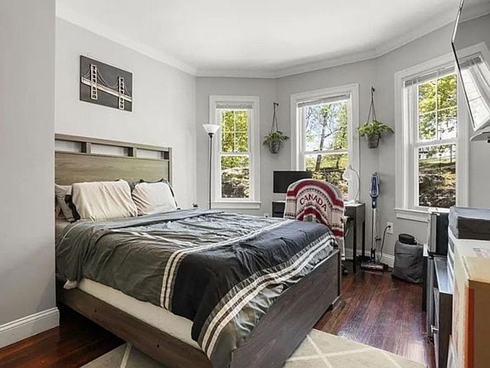 2nd image of 1-47 Beech Glen St #2