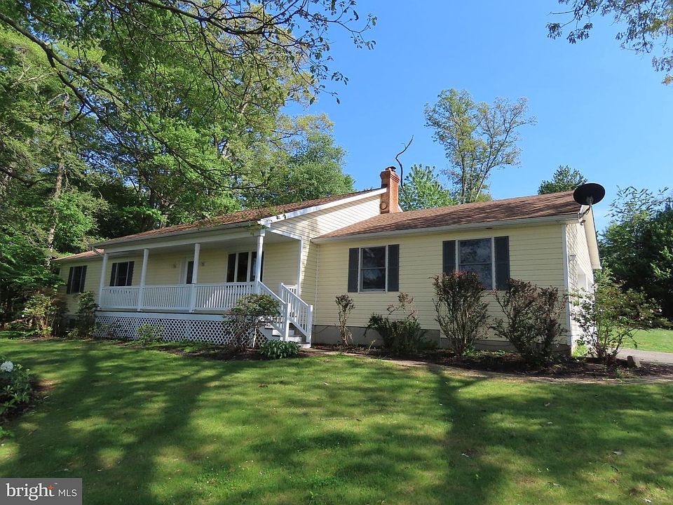 1st image of 703 Saint Marys Rd