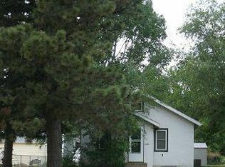 953 3rd Ave W, Dickinson, ND 58601