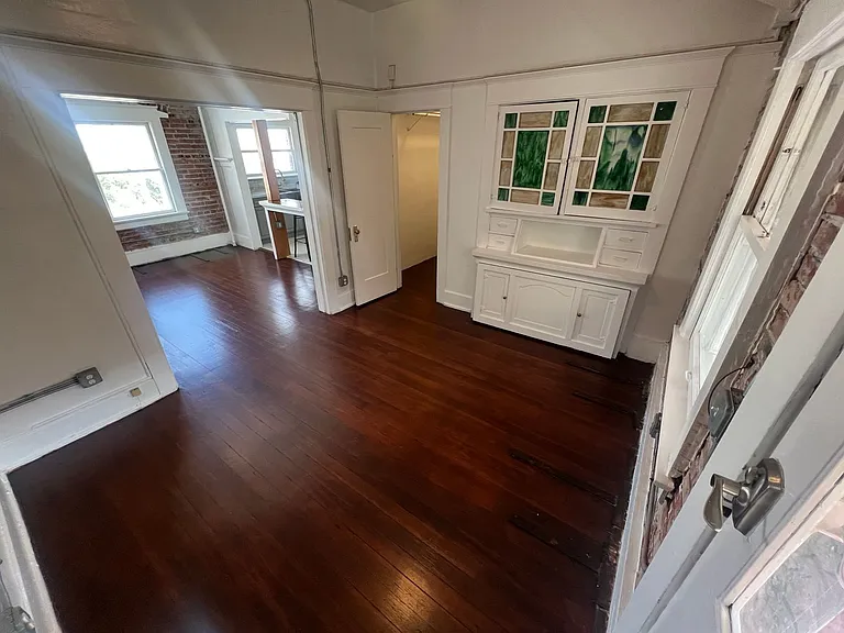 15 Paloma Ave — Photo 42