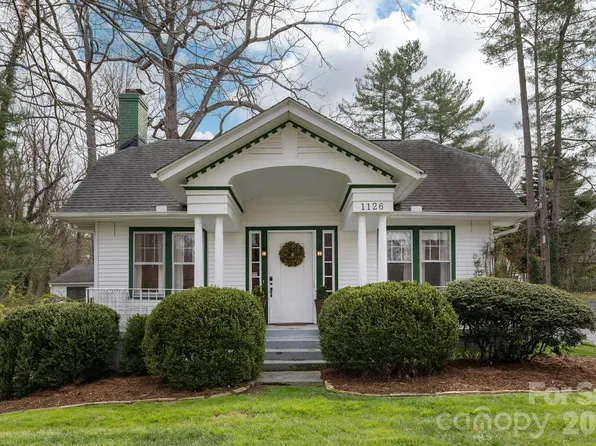1126 4th Ave W, Hendersonville, NC 28739
