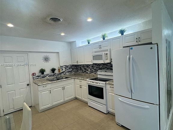 3rd image of 4808 NW 27th Ter