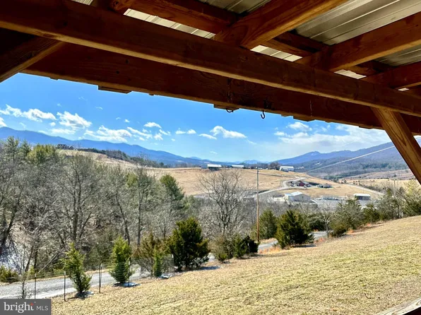 257 Turner Ln, Petersburg, WV 26847