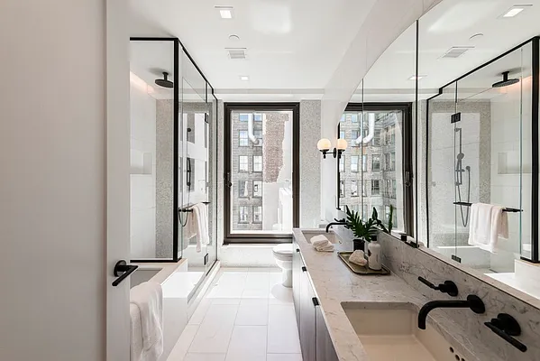 Sold by Nest Seekers International | media 11