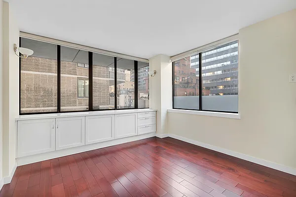 Rented by Compass | media 38