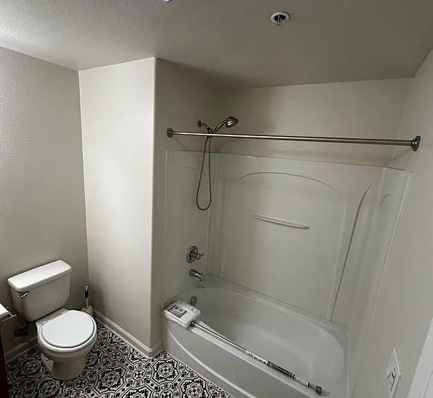 25502 Huntwood Ave — Photo 4
