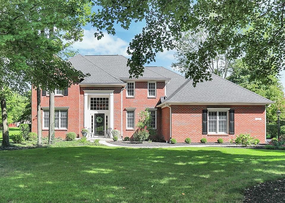 1st image of 491 Twin Oaks Dr