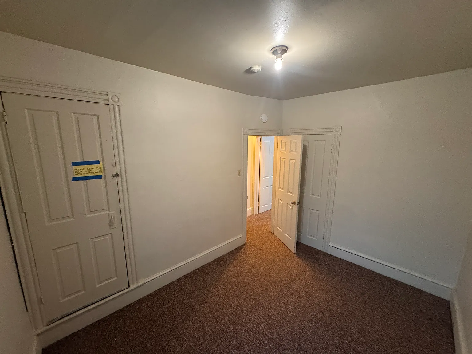 438 Linden St — Photo 2