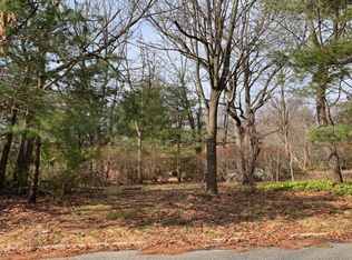 201 Mount Misery Rd, Melville, NY 11747