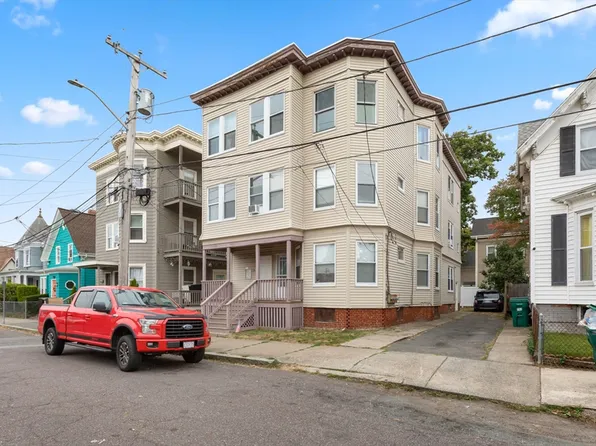 3-3-3A Nichols St, Lynn, MA 01902