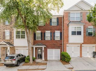 2193 Landing Walk Dr, Duluth, GA 30097