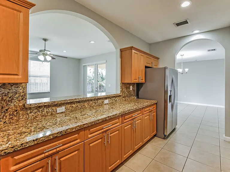 20370 SW 129th Pl — Photo 9