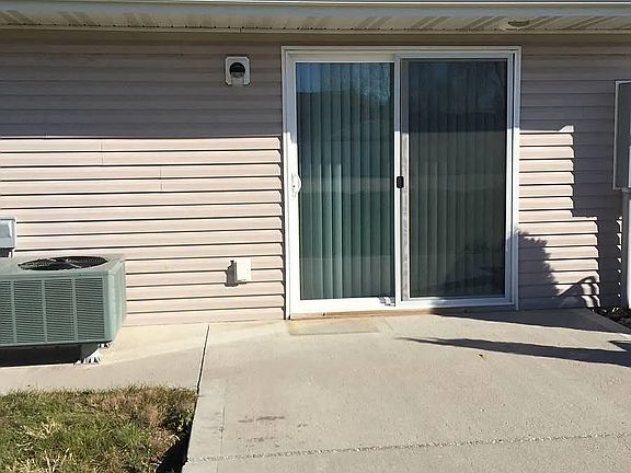 2nd image of 1708 W Jester Park Dr