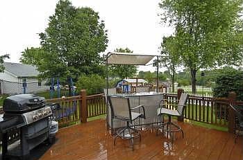 2nd image of 4 Rustic Creek Ct