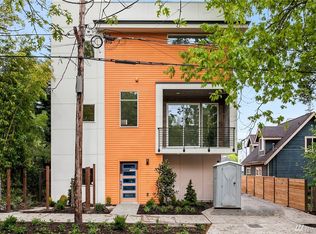 704 26th Ave S, Seattle, WA 98144