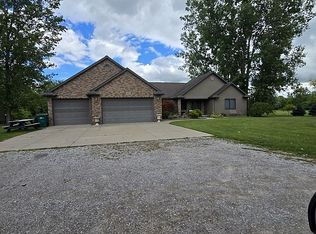 4091 Coyer Ln, Bay City, MI 48706