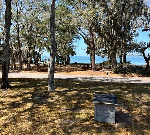 2nd image of 96 Bay Point Rd