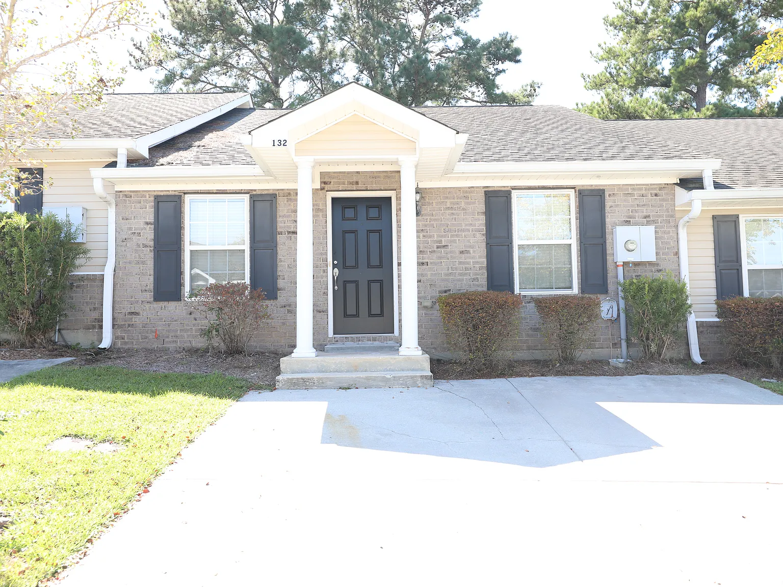 2 bed, 1092 sqft, $1,475 — Photo 1