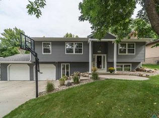 400 E Lotta St, Sioux Falls, SD 57105