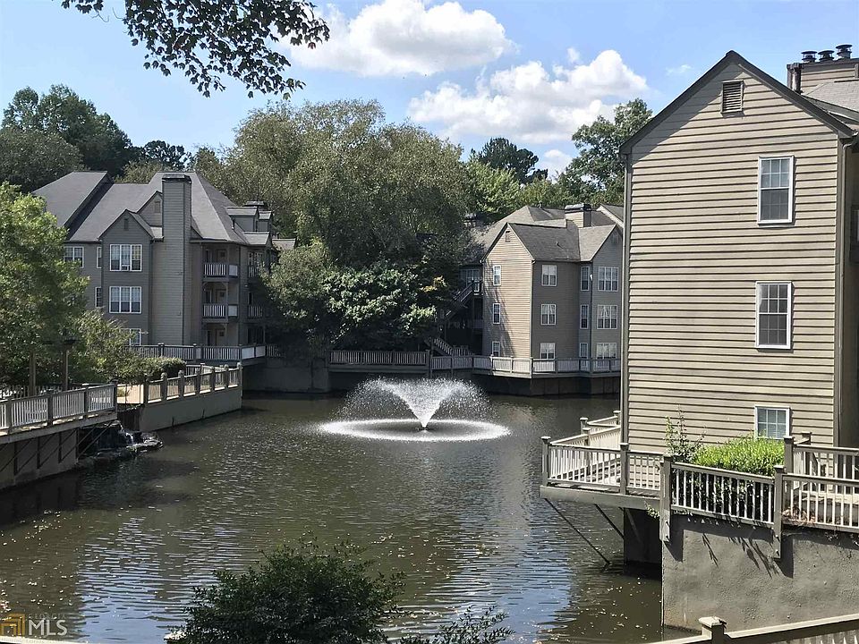 1st image of 1001 Mill Pond Dr SE