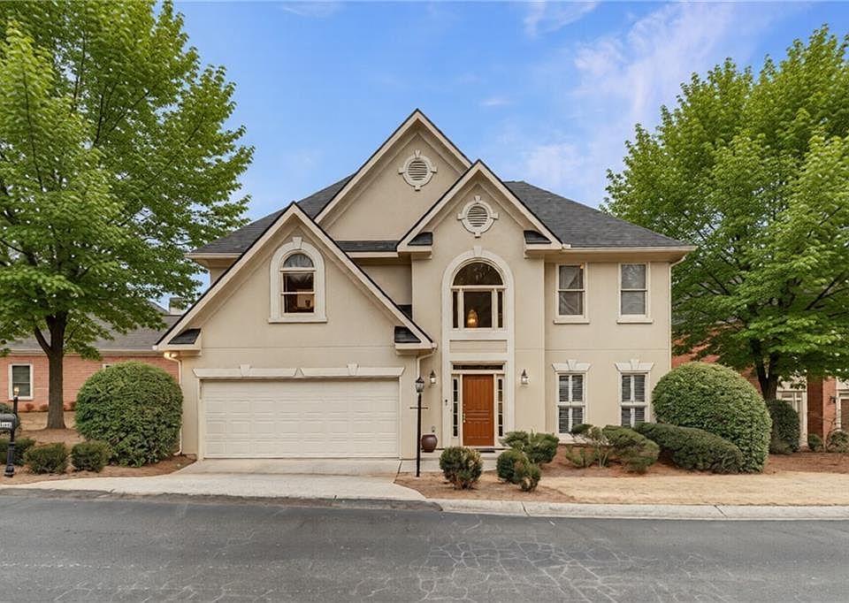 1st image of 5456 Brooke Ridge Dr