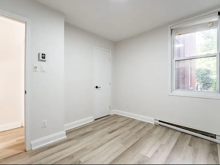 477 Cumberland St #1 — Photo 8