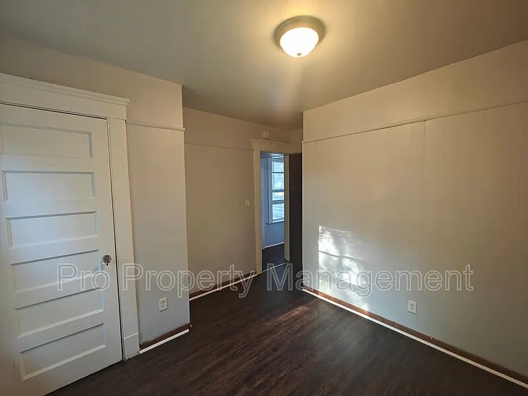 83 Norton St #2 — Photo 10