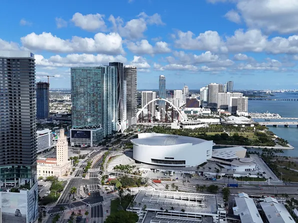 398 NE 5th Street #2118, Miami, FL 33132